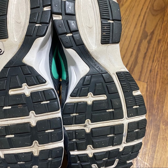 NIKE running sneakers size 8 - Picture 8 of 12